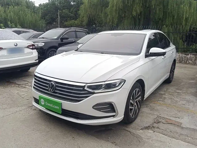 Фотография автомобиля — Volkswagen Lavida