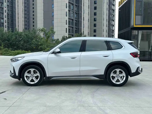 BMW X1 — Фото автомобиля 7