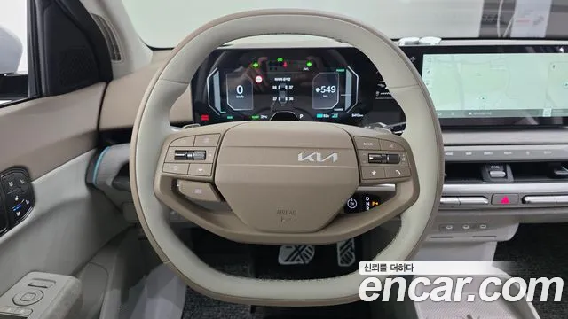 Kia EV4 — Фото автомобиля 14