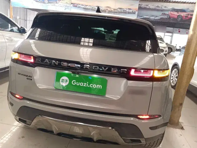 Land Rover Range Rover Evoque — Фото автомобиля 3