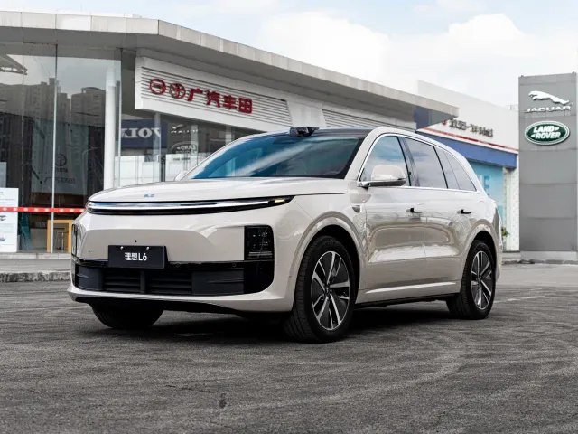 Фотография автомобиля — Li Auto L6