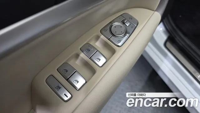 Genesis G70 Новый G70 Бензин 2.5T 2WD — Фото автомобиля 12