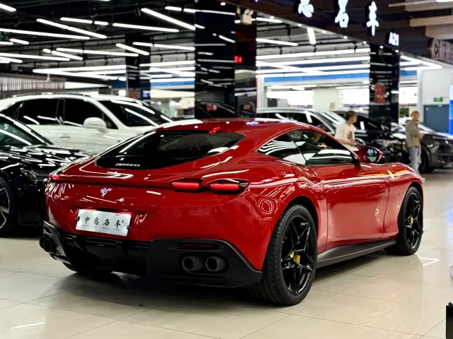 Ferrari Roma — Фото автомобиля 4