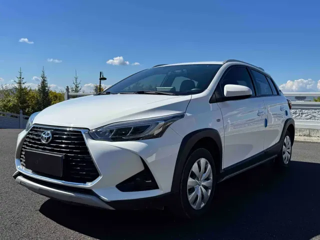 Фотография автомобиля — Toyota YARiS L Zhi Xuan