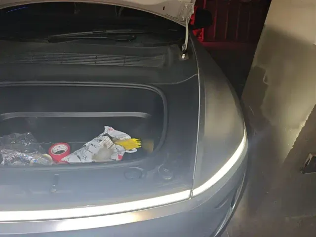 Tesla Model Y — Фото автомобиля 20