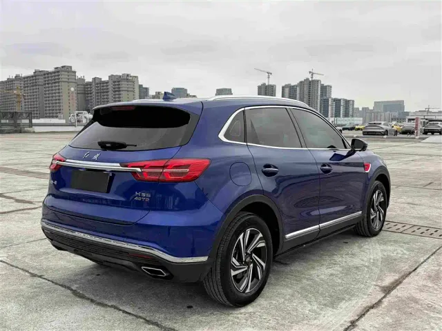 Hongqi HS5 — Фото автомобиля 3