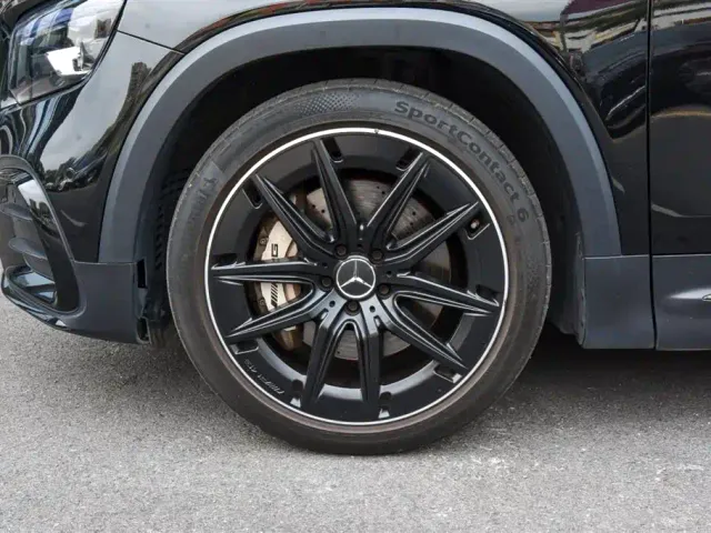 Mercedes-Benz GLB AMG — Фото автомобиля 4