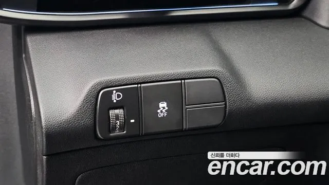 Hyundai Avante CN7 — Фото автомобиля 20