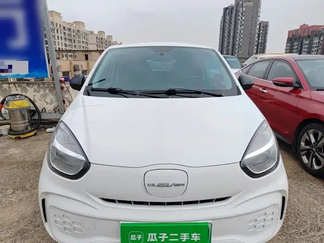 Roewe Clever — Фото автомобиля 2