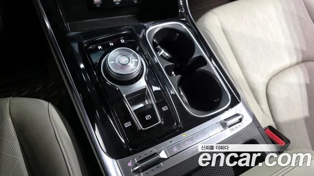 Kia Canival Carnival 4 поколение Бензин 9 мест Noblesse — Фото автомобиля 9