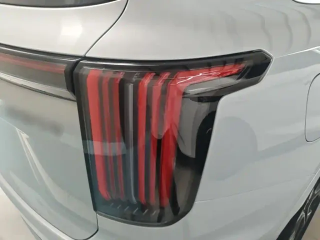 Jetour Shanhai Jetour Shanhai L7 PLUS 2025 220km Elite Edition 7-seater — Фото автомобиля 7