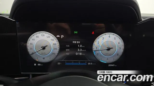 Hyundai Avante CN7 — Фото автомобиля 8