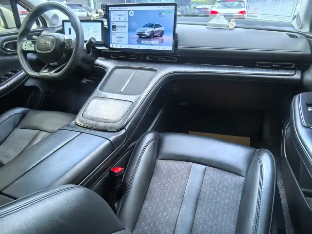 GAC Aion S MAX — Фото автомобиля 8
