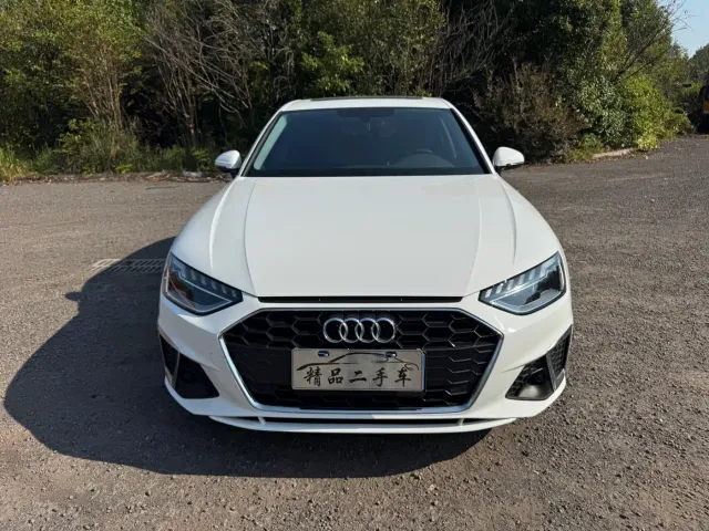 Audi A4L — Фото автомобиля 2