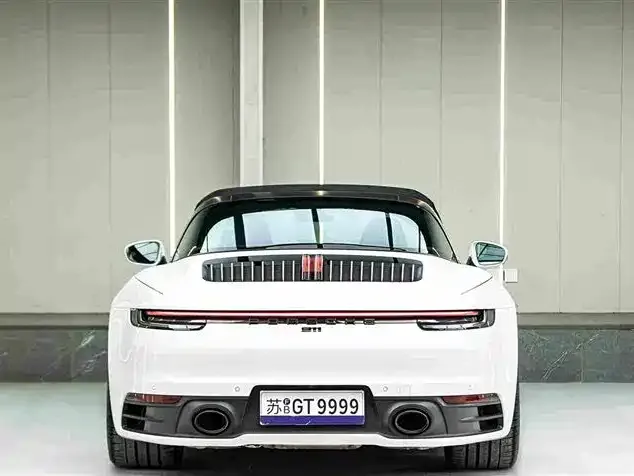 Porsche 911 — Фото автомобиля 15