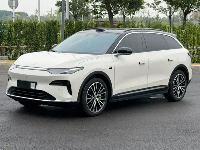 Фотография автомобиля — Leapmotor C11