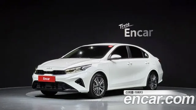 Фотография автомобиля — Kia K3 Generation 2