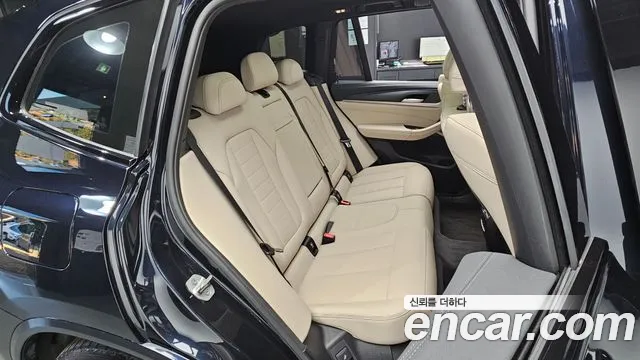 BMW iX3 G08 (2020–2024) — Фото автомобиля 17