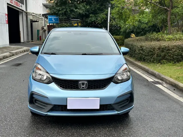 Honda Fit — Фото автомобиля 2