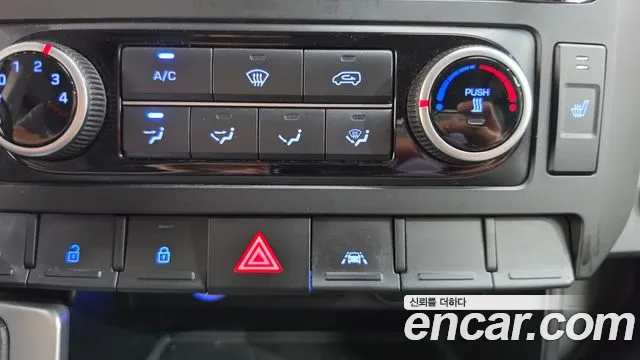 Hyundai Solati Solati 15 мест — Фото автомобиля 18