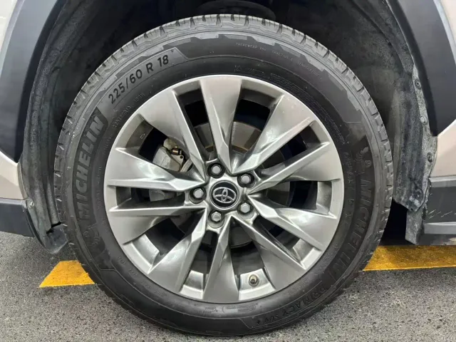 Toyota Wildlander — Фото автомобиля 17