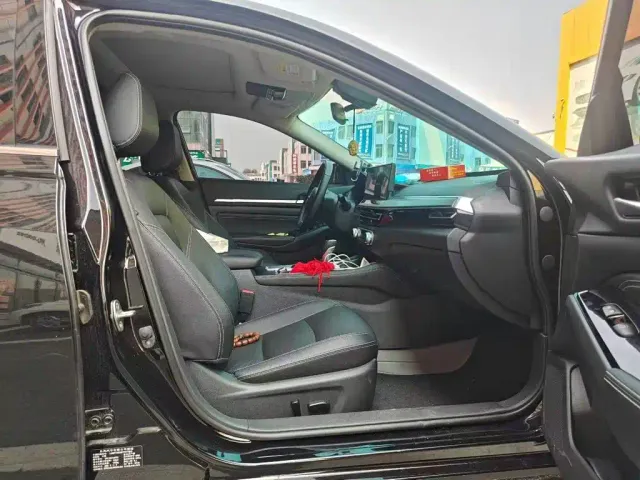 Nissan Teana — Фото автомобиля 6