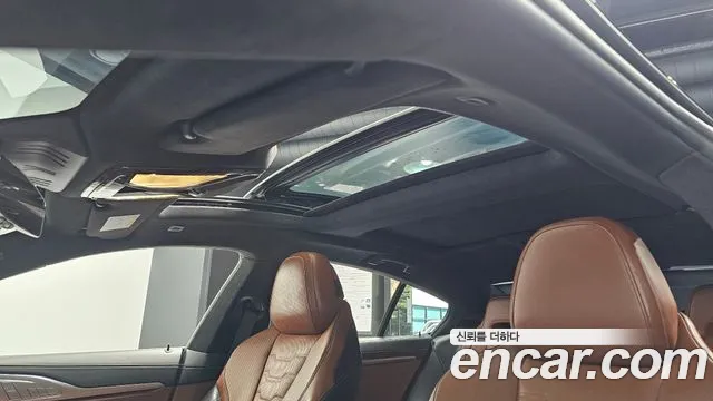 BMW 8 Series — Фото автомобиля 19