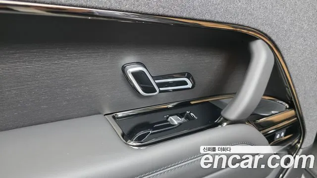 Land Rover Range Rover Sport — Фото автомобиля 27