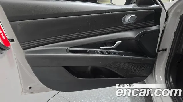Hyundai AVANTE Новый Avante (CN7) — Фото автомобиля 24