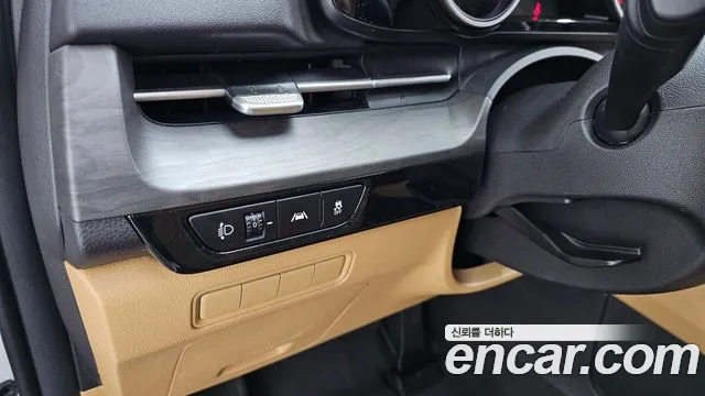 Kia Canival Carnival 4 поколение 9 мест Prestige — Фото автомобиля 17