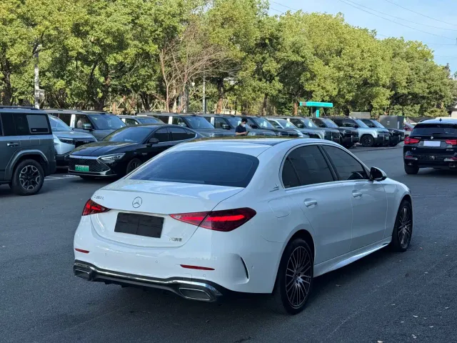 Mercedes-Benz C-Class — Фото автомобиля 16