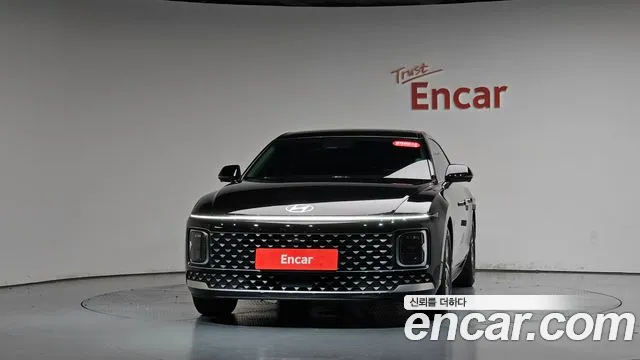 Hyundai Grandeur GN7 — Фото автомобиля 3