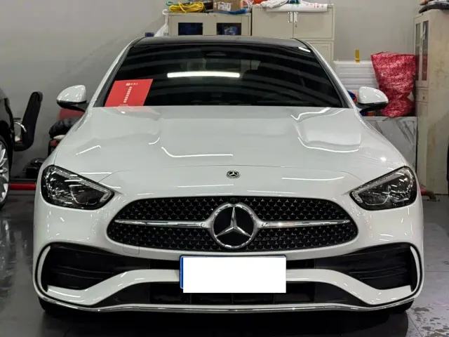 Mercedes-Benz C-Class — Фото автомобиля 2