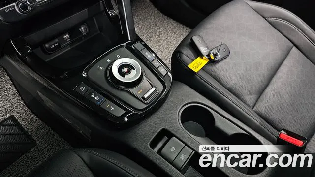 Kia Seltos New — Фото автомобиля 12