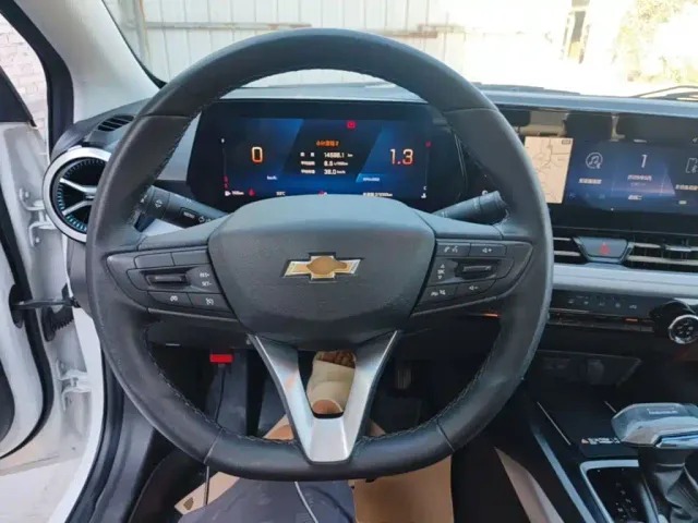 Chevrolet Monza — Фото автомобиля 10