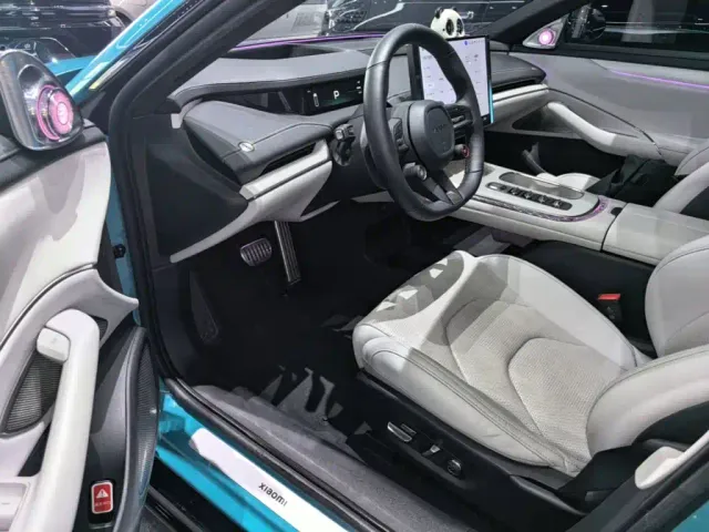 Xiaomi SU7 — Фото автомобиля 15