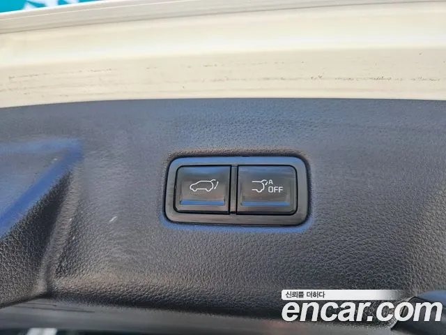 Kia Canival — Фото автомобиля 13