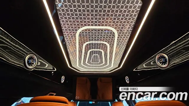 Toyota Sienna — Фото автомобиля 16