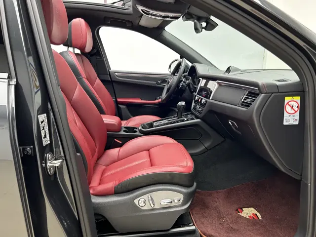 Porsche Macan — Фото автомобиля 19