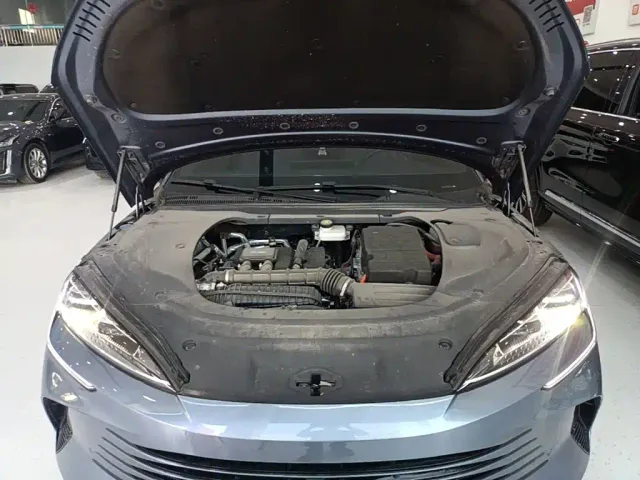 BYD Seal 07 DM-i — Фото автомобиля 19