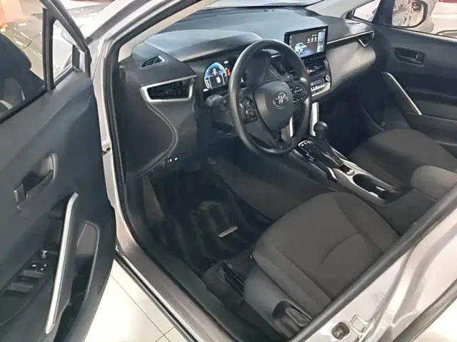 Toyota Corolla Cross — Фото автомобиля 15