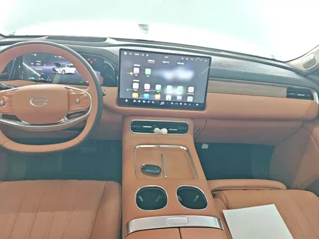 GAC Trumpchi Xiangwang S9 — Фото автомобиля 12