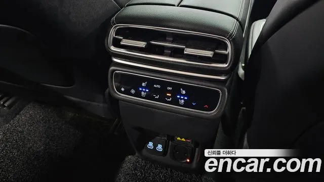 Genesis GV80 — Фото автомобиля 26