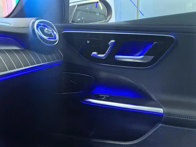 Mercedes-Benz C-Class — Фото автомобиля 19