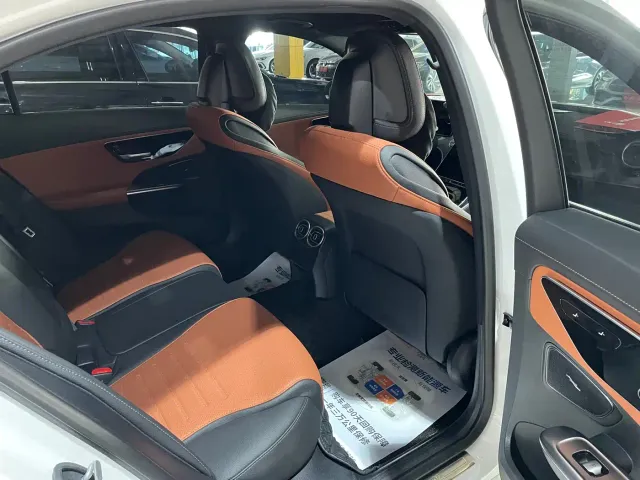 Mercedes-Benz C-Class — Фото автомобиля 6