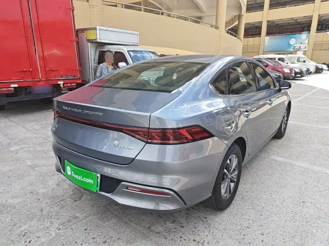 BYD Qin PLUS — Фото автомобиля 6
