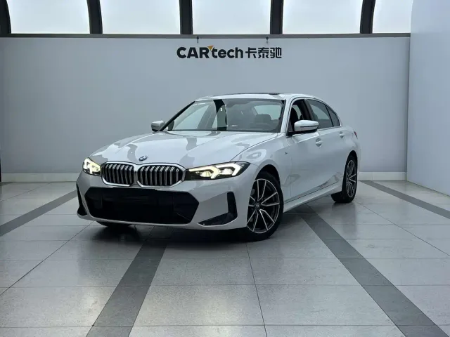 Фотография автомобиля — BMW 3 Series