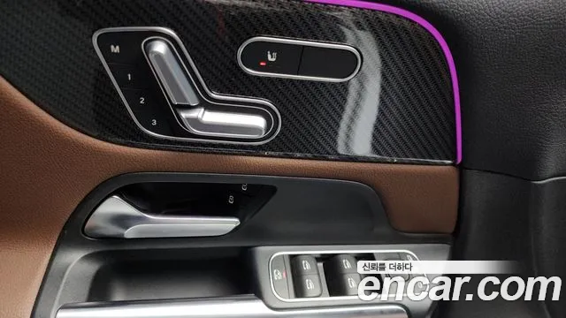 Mercedes-Benz GLA-Class — Фото автомобиля 16