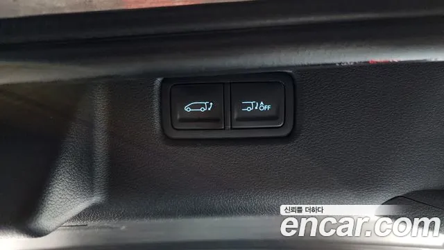 Hyundai Staria Staria L3.5 Инвалидная коляска Подъёмник/Slope — Фото автомобиля 25