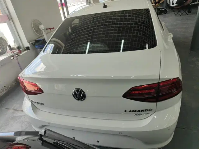 Volkswagen Lamando — Фото автомобиля 5